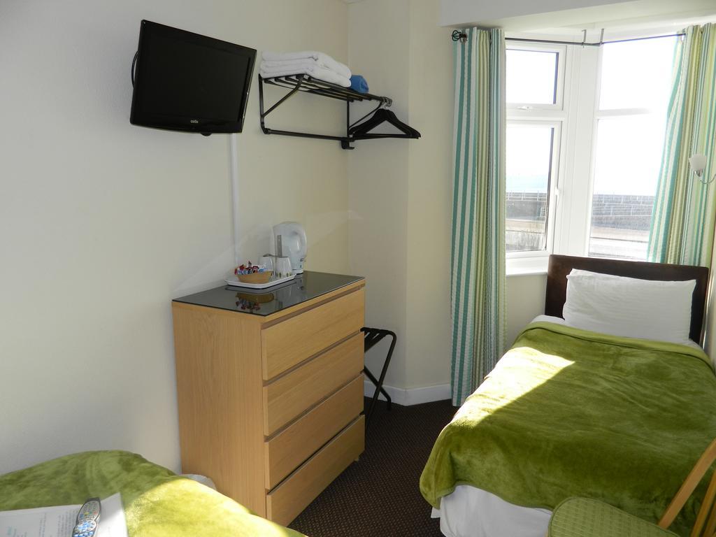 Hotel Ocean Bay Blackpool Esterno foto