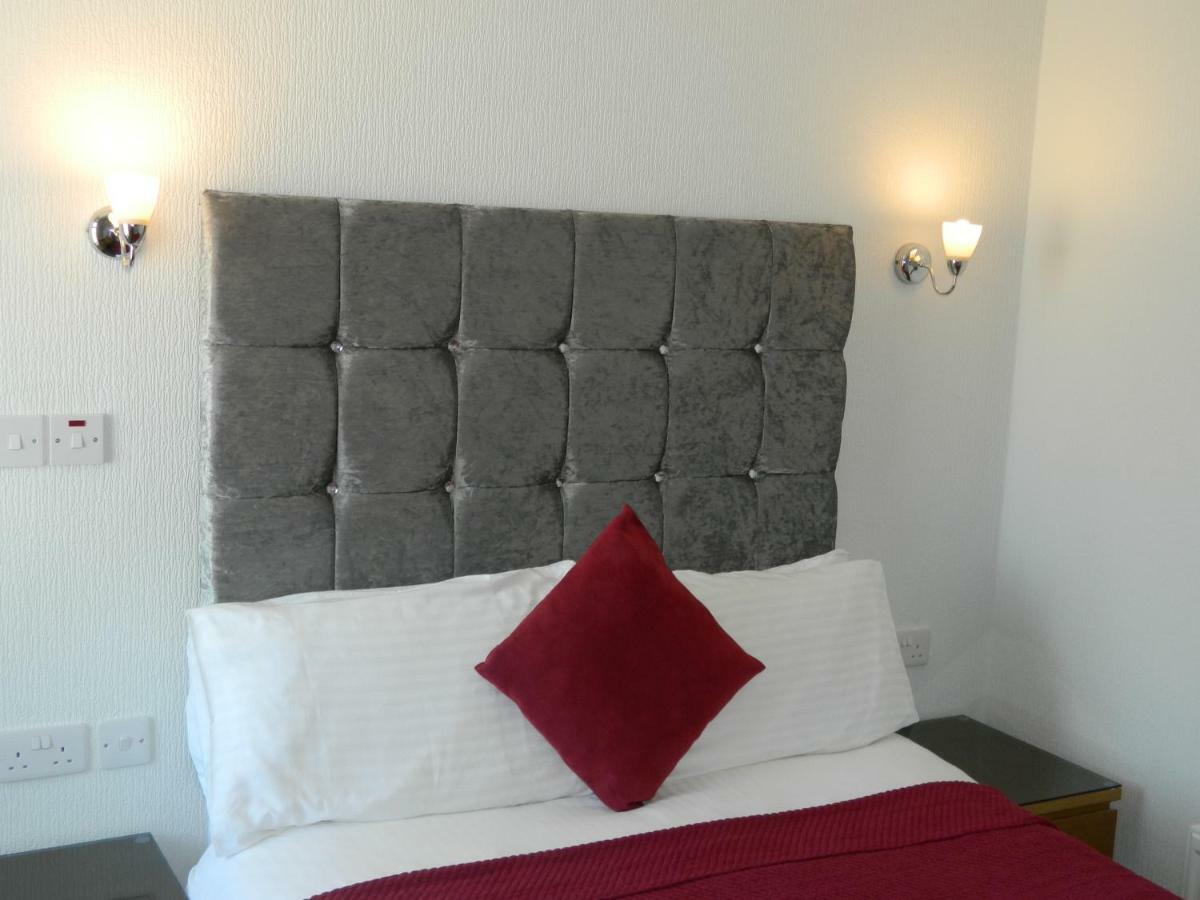 Hotel Ocean Bay Blackpool Esterno foto