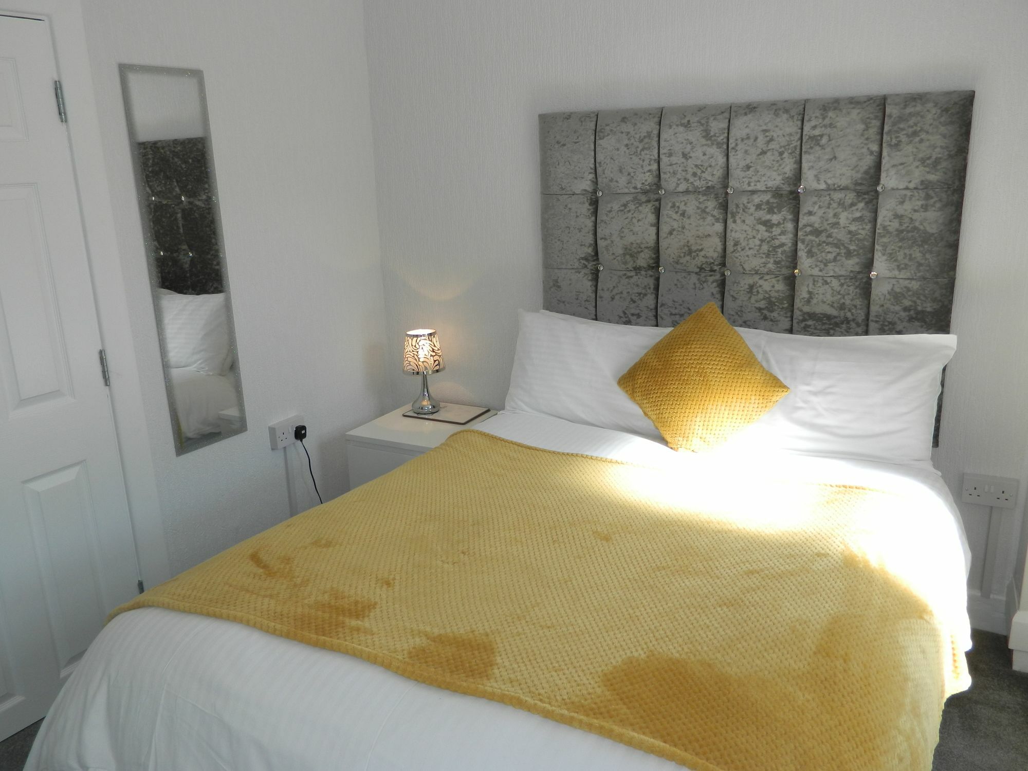 Hotel Ocean Bay Blackpool Esterno foto