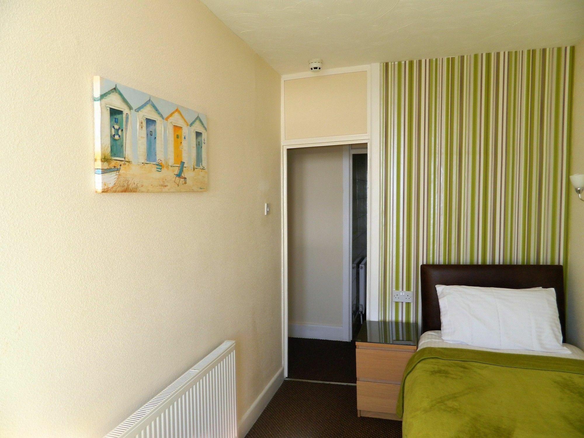 Hotel Ocean Bay Blackpool Esterno foto